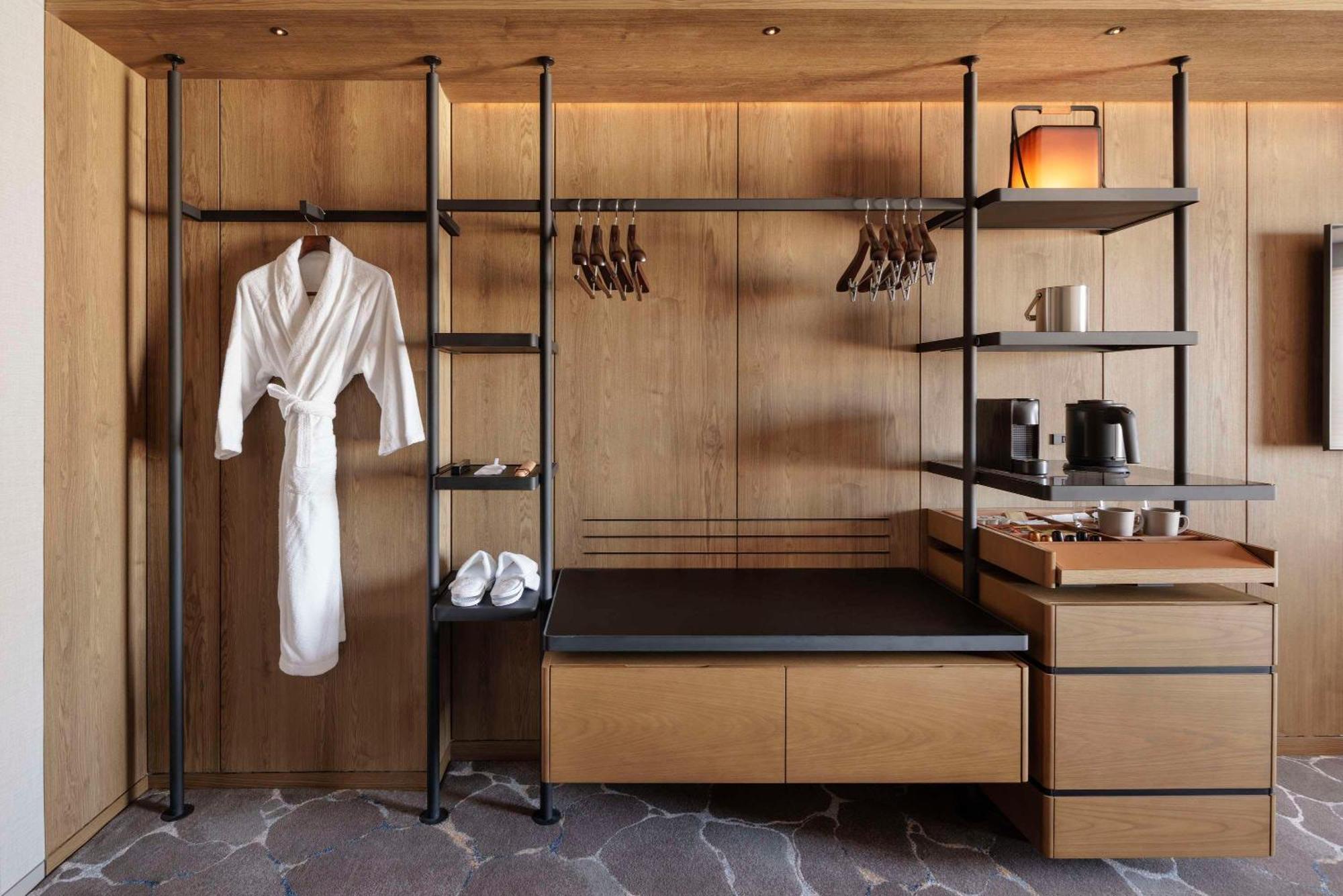 Hyatt Regency 4* Tōkyō